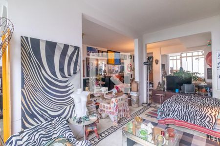 Apartamento à venda com 80m², 1 quarto e sem vaga Apartamento à venda com 80m², 1 quarto e sem vagaQuarto