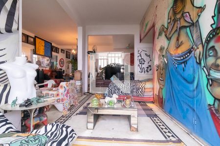 Apartamento à venda com 80m², 1 quarto e sem vaga Apartamento à venda com 80m², 1 quarto e sem vagaQuarto