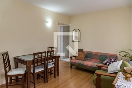 Sala de Apartamento com 2 quartos, 65m² Cambuci