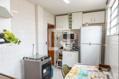 Apartamento para alugar com 65m², 2 quartos e sem vagaCozinha