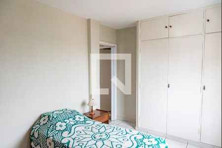 Quarto 2 de apartamento para alugar com 2 quartos, 65m² em Vila Monumento, São Paulo