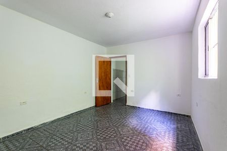 Quarto de casa para alugar com 1 quarto, 50m² em Jardim Fernandes, São Paulo