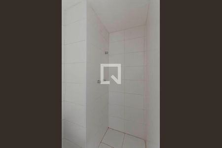 Apartamento à venda com 69m², 2 quartos e 1 vaga Apartamento à venda com 69m², 2 quartos e 1 vagaBanheiro