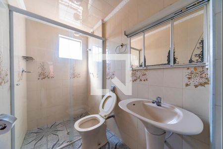 Banheiro  de apartamento à venda com 2 quartos, 60m² em Vila Camilópolis, Santo André