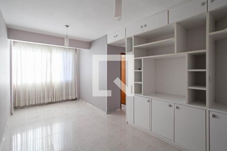 Sala de apartamento para alugar com 3 quartos, 70m² em Colégio Batista, Belo Horizonte