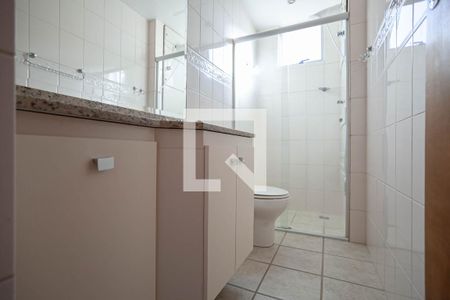 Apartamento para alugar com 70m², 3 quartos e 2 vagas Apartamento para alugar com 70m², 3 quartos e 2 vagasBanheiro social