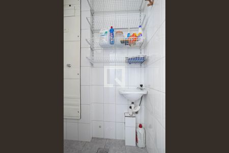 Apartamento para alugar com 70m², 3 quartos e 2 vagas Apartamento para alugar com 70m², 3 quartos e 2 vagasBanheiro de serviço