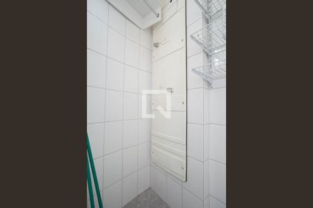 Apartamento para alugar com 70m², 3 quartos e 2 vagas Apartamento para alugar com 70m², 3 quartos e 2 vagasBanheiro de serviço