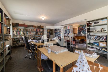 Sala de casa à venda com 3 quartos, 430m² em Vila Brasilio Machado, São Paulo