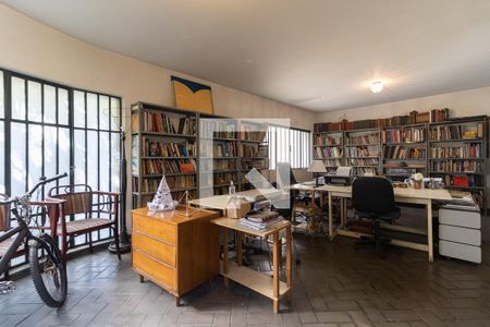 Sala de casa à venda com 3 quartos, 430m² em Vila Brasilio Machado, São Paulo