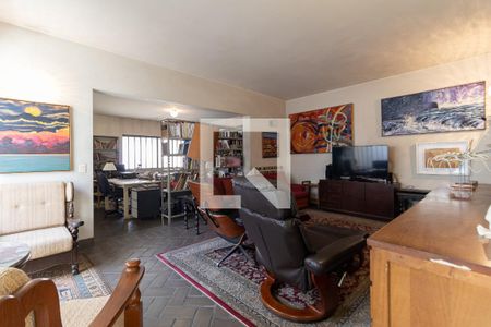 Sala de casa à venda com 3 quartos, 430m² em Vila Brasilio Machado, São Paulo