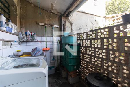 Casa à venda com 430m², 3 quartos e 3 vagasLavanderia