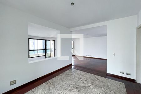 Sala 2 de apartamento à venda com 4 quartos, 220m² em Vila Uberabinha, São Paulo