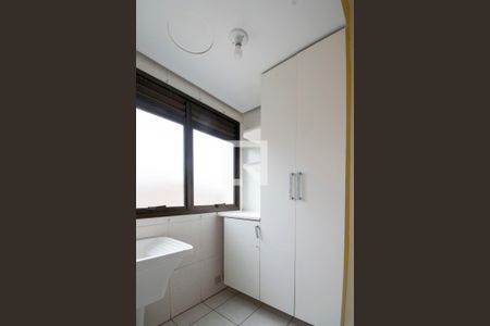 Apartamento para alugar com 93m², 2 quartos e 2 vagasCozinha e Área de Serviço