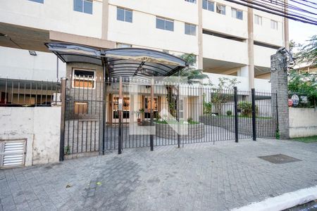 Apartamento para alugar com 78m², 2 quartos e 1 vagaFachada