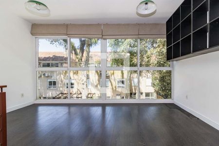 Dormitório de casa de condomínio à venda com 1 quarto, 81m² em Vila Conceição, Porto Alegre
