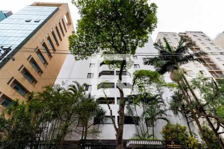 Apartamento para alugar com 94m², 2 quartos e 2 vagasFachada