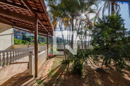 Casa à venda com 100m², 3 quartos e 3 vagasÁrea Externa