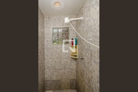 Casa à venda com 100m², 3 quartos e 3 vagasBanheiro Social