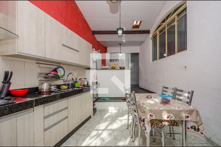 Casa à venda com 100m², 3 quartos e 3 vagasCozinha