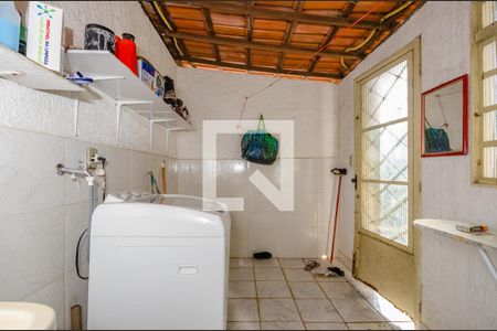 Casa à venda com 100m², 3 quartos e 3 vagasÁrea de Serviço