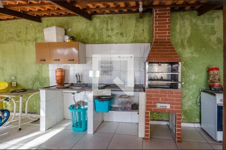 Casa à venda com 100m², 3 quartos e 3 vagasChurrasqueira