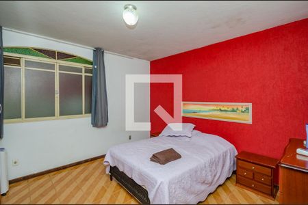 Casa à venda com 100m², 3 quartos e 3 vagasSuíte 