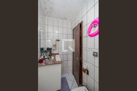 Casa à venda com 100m², 3 quartos e 3 vagasBanheiro da Suíte 