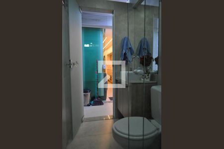 Apartamento à venda com 225m², 3 quartos e 2 vagasBanheiro de Serviço