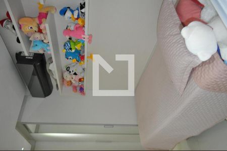 Apartamento à venda com 225m², 3 quartos e 2 vagasQuarto 2 - Armários