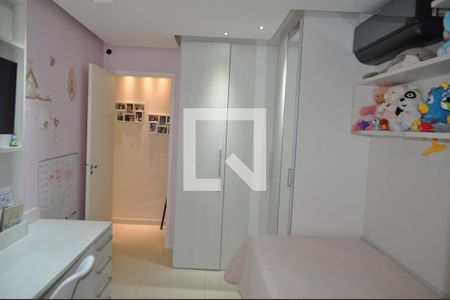 Apartamento à venda com 225m², 3 quartos e 2 vagasQuarto 2 - Armários