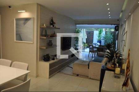 Apartamento à venda com 225m², 3 quartos e 2 vagasSala 