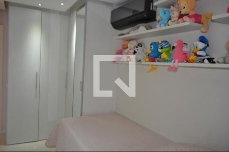 Apartamento à venda com 225m², 3 quartos e 2 vagasQuarto 2 - Armários