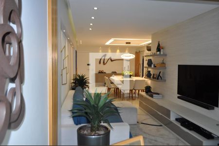 Apartamento à venda com 225m², 3 quartos e 2 vagasSala 