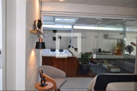 Apartamento à venda com 225m², 3 quartos e 2 vagasQuarto 3 - Armários