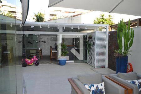 Apartamento à venda com 225m², 3 quartos e 2 vagasÁrea comum