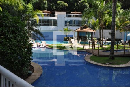 Apartamento à venda com 225m², 3 quartos e 2 vagasPiscina