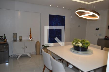 Apartamento à venda com 225m², 3 quartos e 2 vagasSala 