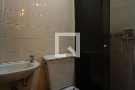 Apartamento para alugar com 160m², 4 quartos e 2 vagas Apartamento para alugar com 160m², 4 quartos e 2 vagasBanheiro de Serviço