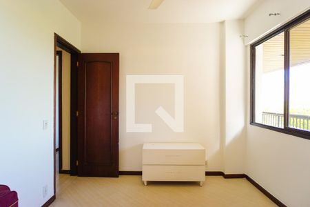 Apartamento para alugar com 160m², 4 quartos e 2 vagas Apartamento para alugar com 160m², 4 quartos e 2 vagasQuarto 1