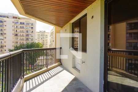 Apartamento para alugar com 160m², 4 quartos e 2 vagasVaranda da Suíte