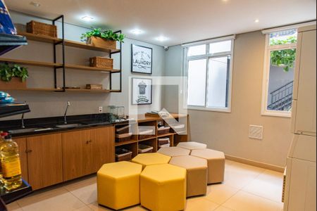Apartamento à venda com 34m², 2 quartos e 1 vaga Apartamento à venda com 34m², 2 quartos e 1 vagaLavanderia