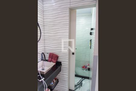 Apartamento à venda com 34m², 2 quartos e 1 vaga Apartamento à venda com 34m², 2 quartos e 1 vagaBanheiro