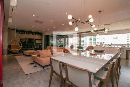 Apartamento à venda com 280m², 3 quartos e 5 vagasSala