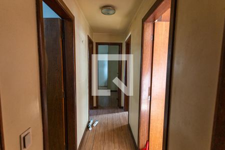 Corredor de apartamento à venda com 4 quartos, 162m² em Cruzeiro, Belo Horizonte