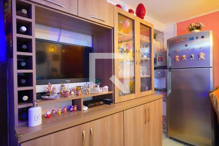 Apartamento à venda com 2 quartos, 40m² em Mário Quintana, Porto Alegre