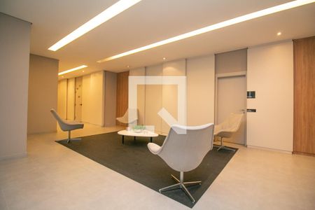 Apartamento para alugar com 78m², 2 quartos e 1 vaga Apartamento para alugar com 78m², 2 quartos e 1 vagaHall social