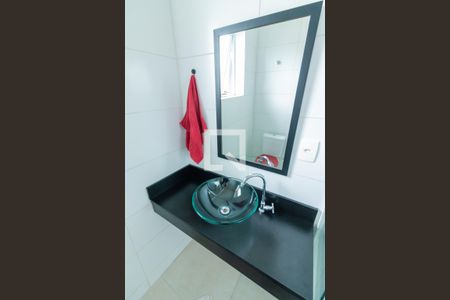 Banheiro de kitnet/studio para alugar com 1 quarto, 20m² em Jardim Bonfiglioli, São Paulo
