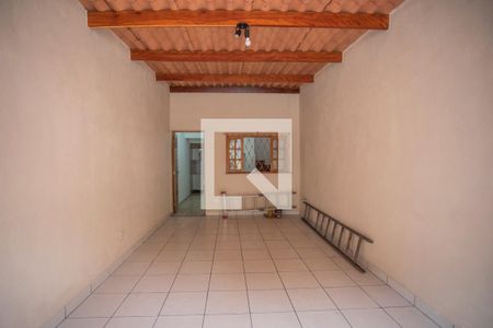 Garagem de casa para alugar com 2 quartos, 70m² em Vila Guarani (z Sul), São Paulo
