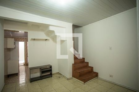 Sala de casa para alugar com 2 quartos, 70m² em Vila Guarani (z Sul), São Paulo